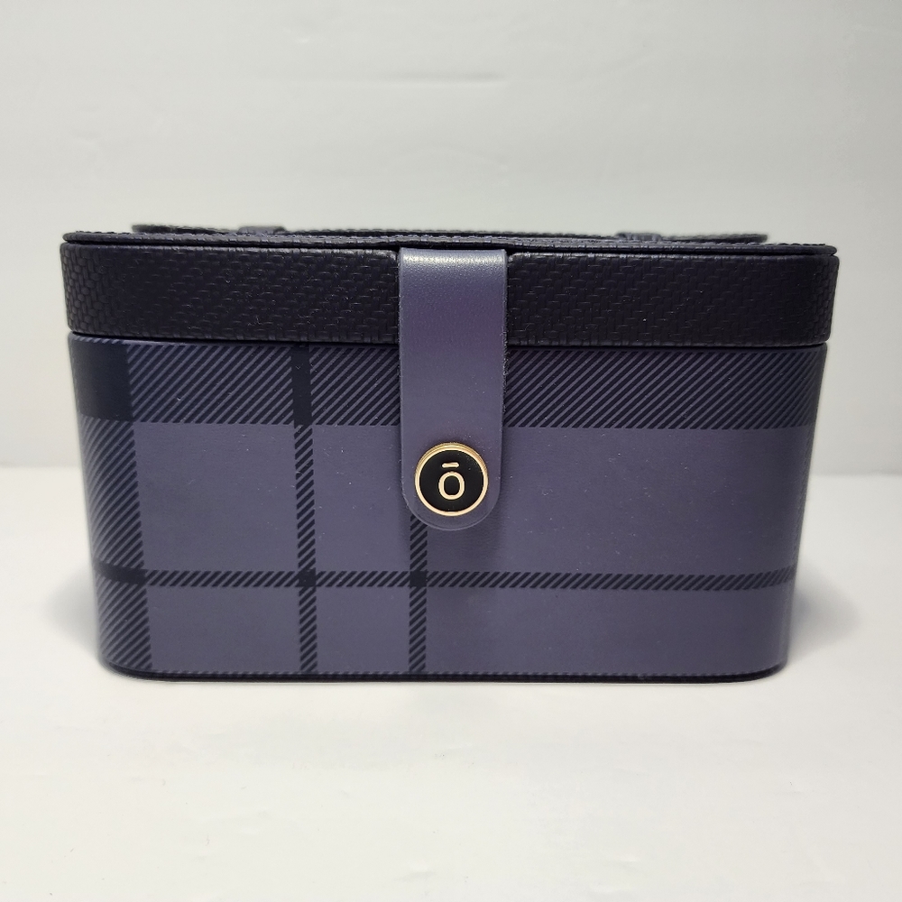 New DoTerra Storage Carry Case and 15 Essential Oils